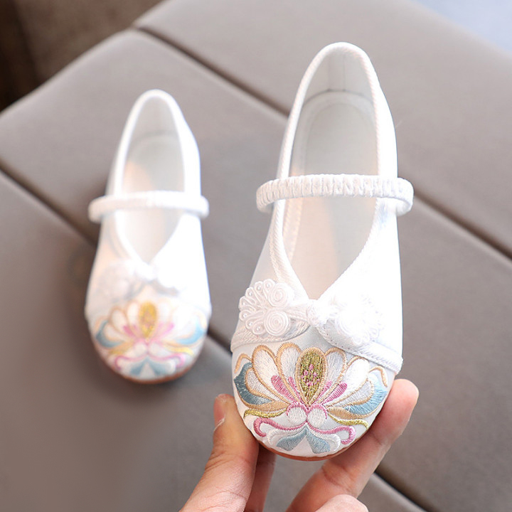 老北京儿童布鞋古风公主鞋子古装女童绣花鞋宝宝手工汉服鞋子软底主图