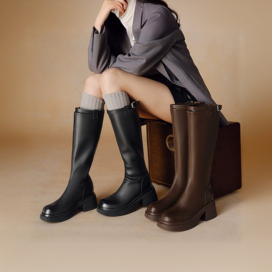 【百思图】2024冬季新款时尚简约休闲骑士靴粗高跟女长靴M5603DG4主图