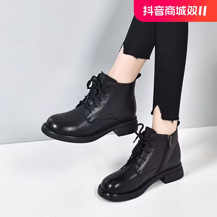 马丁靴女靴子2024新款秋冬短靴圆头低跟软皮软底短筒棉靴主图