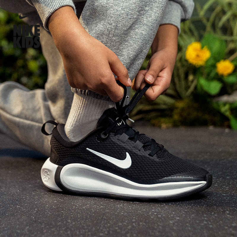 Nike耐克官方男女童INFINITY FLOW大童专业跑步鞋冬季透气FD6058主图