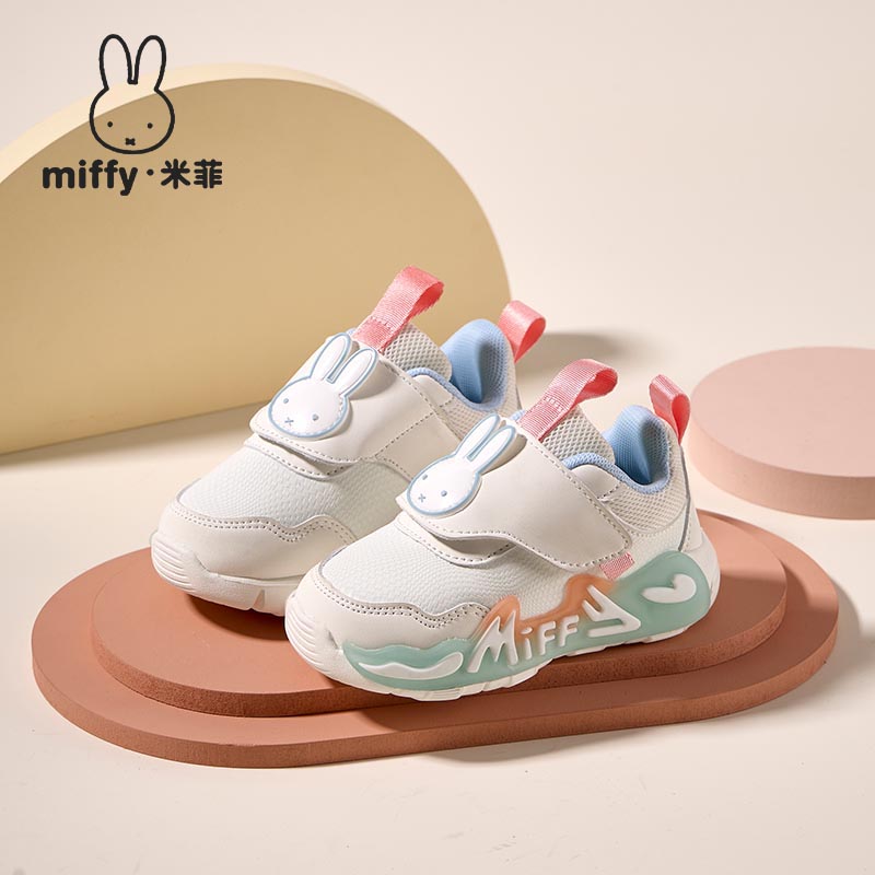 Miffy米菲童鞋女童宝宝鞋秋冬新款学步鞋加绒保暖灯鞋时尚发光鞋主图