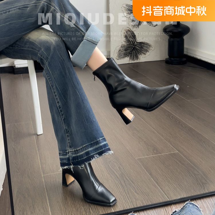 瘦瘦靴暴走靴秋冬新款法式方头通勤百搭小短靴粗跟马丁靴子女黑色主图