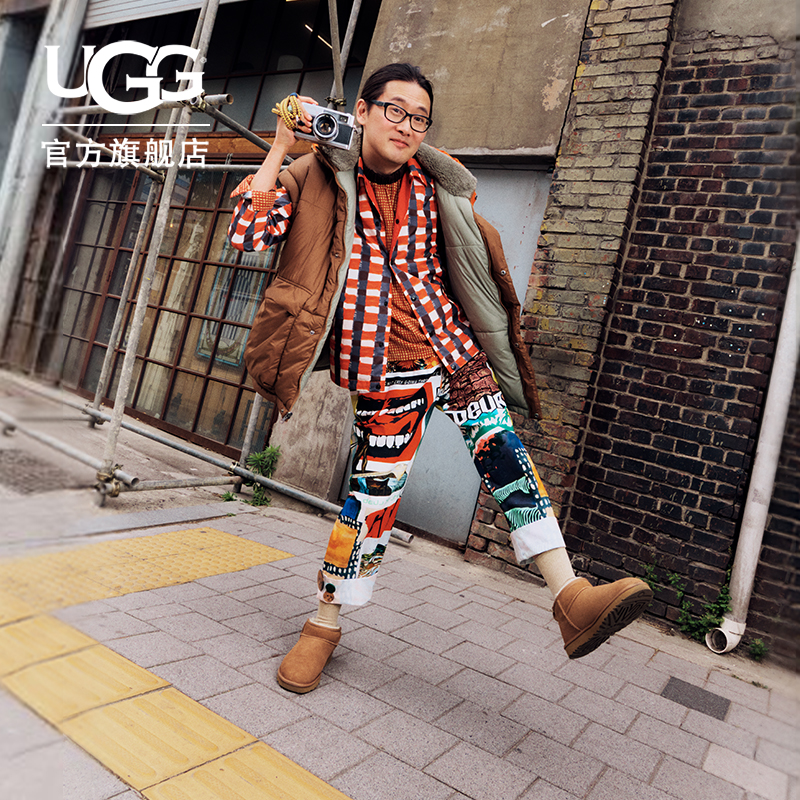 UGG秋季男士休闲舒适平底纯色圆头保暖时尚经典短靴雪地靴1137391主图