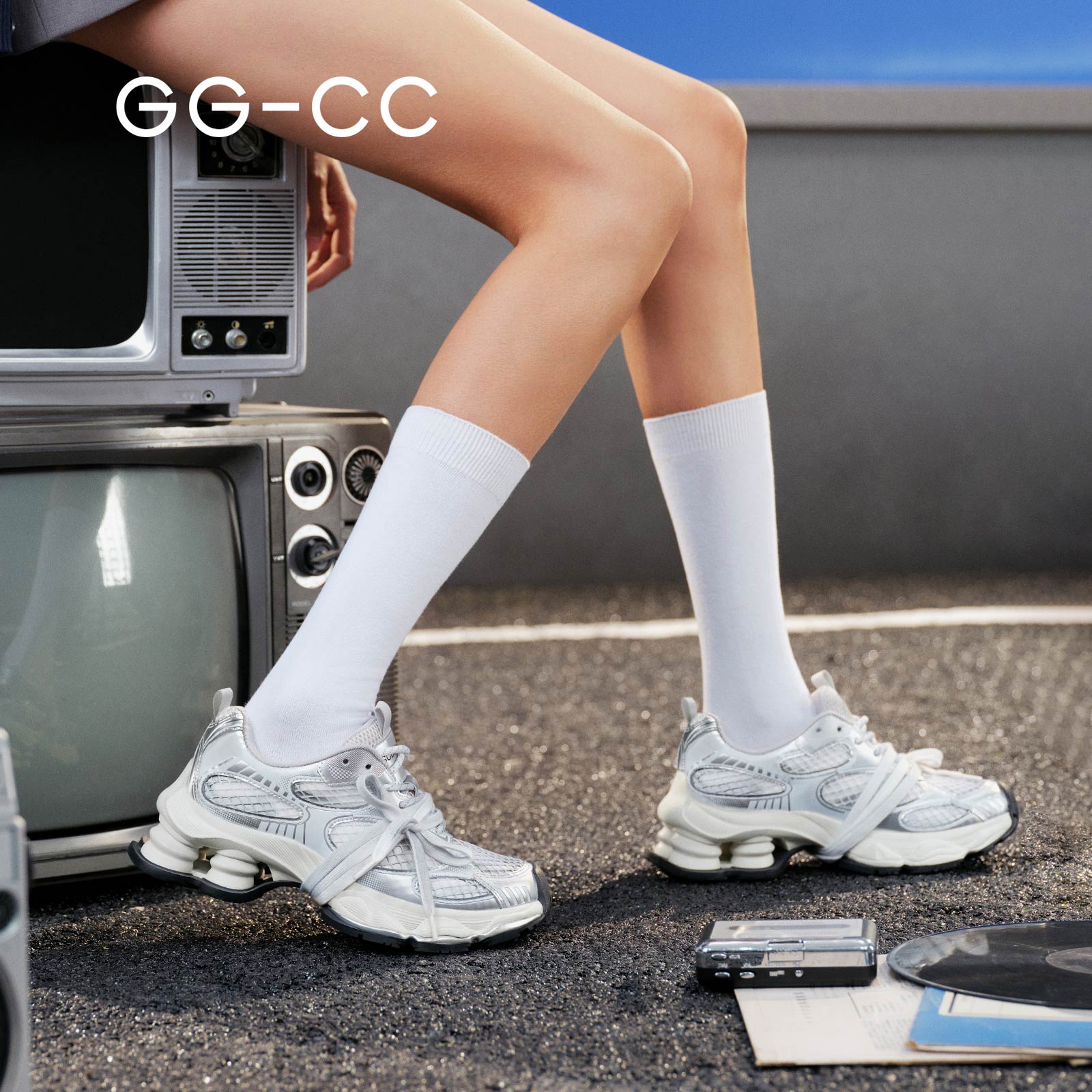 【林允同款】GGCC星河粒子2025年夏季新款做旧厚底老爹鞋休闲鞋女主图