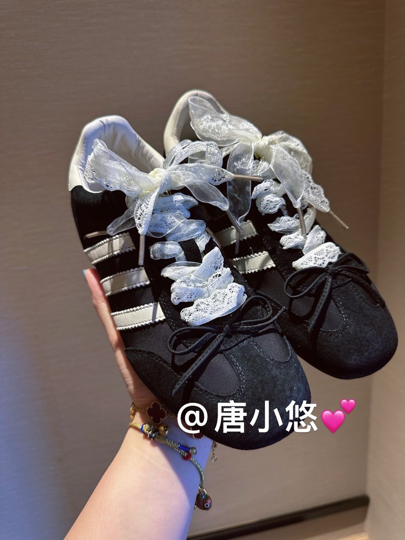  唐小悠 童装定制款 上新2025小悠同款 超洋气黑色德训鞋主图