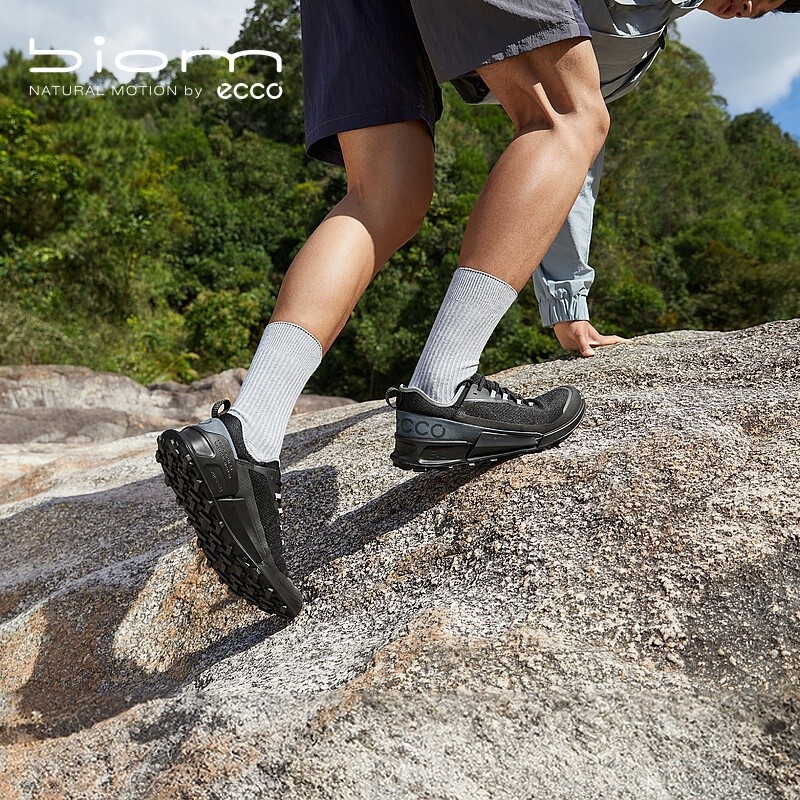 ECCO爱步户外鞋网面透气轻便男款越野跑鞋 健步BIOM2.1越野822804主图