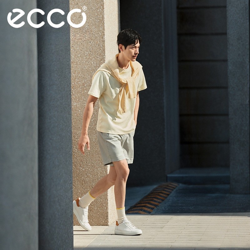ECCO爱步男款小白鞋 25年新款平底皮革运动休闲鞋 柔酷7号470824主图