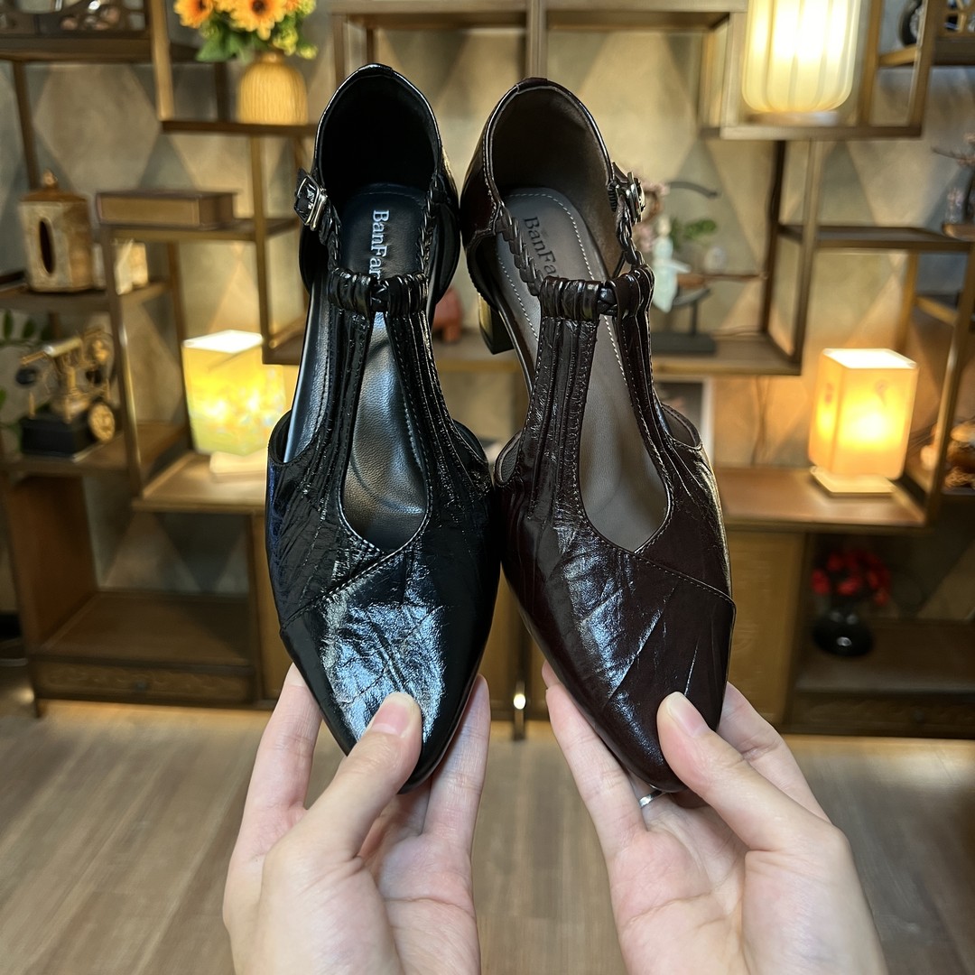 半坊手工女鞋|34-40码|4cm跟|夏季新款复古粗跟尖头凉鞋玛丽珍主图