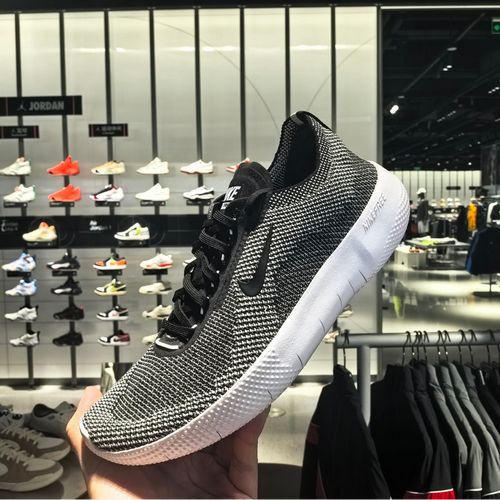 【滔搏联动】NIKE耐克男子NIKE FREE运动训练鞋HF1078-004主图