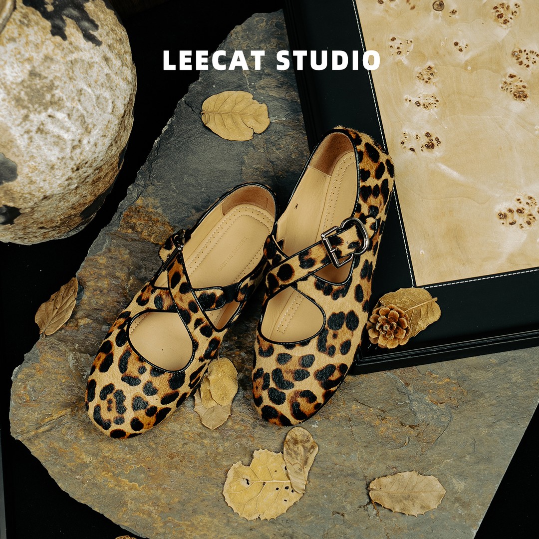 LeeCat Studio豹纹玛丽珍2025新款百搭小众软底芭蕾舞单鞋主图