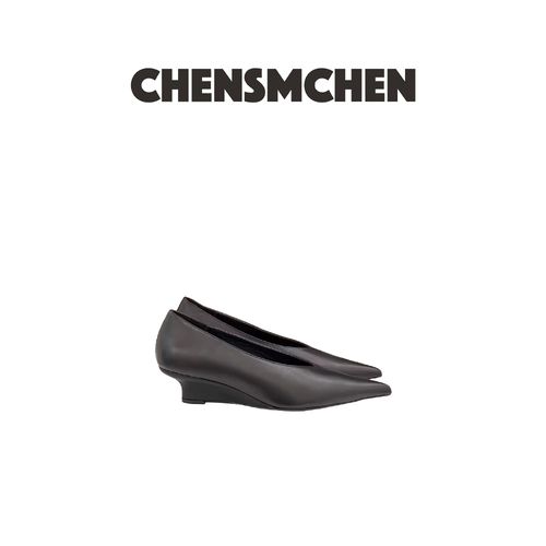 CHENSMCHEN 复古港风尖头坡跟浅口气质女士小皮鞋 主图