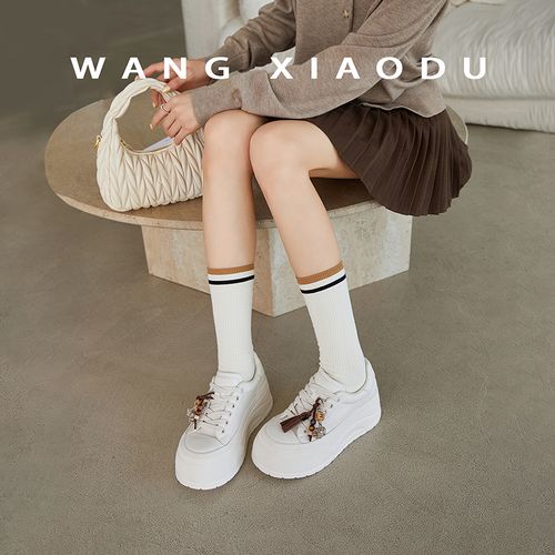 【王小毒】愿望清单●长高6.5cm~厚底板鞋女撞色手工串珠轻小白鞋主图