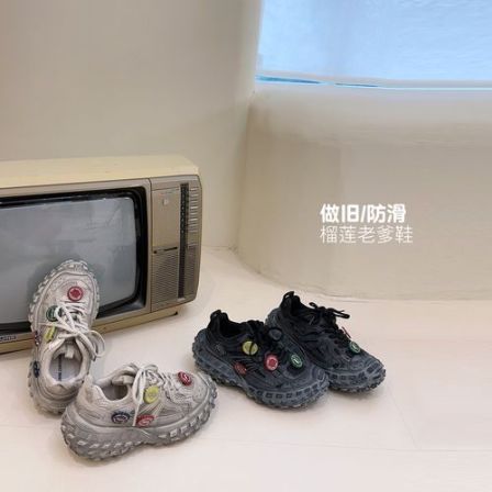 8.30新品 【小徽章】做旧防滑男童儿童运动鞋防滑老爹鞋25825310O1