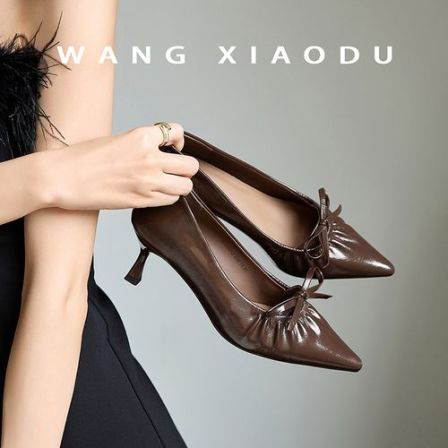 【王小毒】清辉●6cm高跟鞋女尖头亮面舒适蝴蝶结浅口单鞋