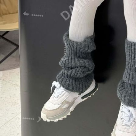 大金定制秋冬E鱼轻奢风户外轻便男女童防滑运动鞋