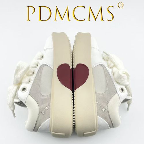 【贝贝专属】PDMCMS爱心真皮时尚女鞋2025新款爆款红桃心百搭小白鞋主图