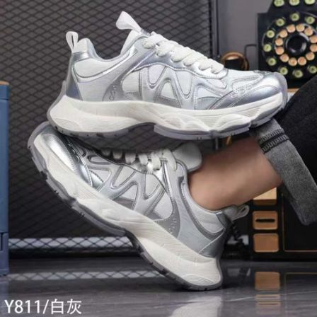 老爹鞋2025秋季新款男鞋黑色潮流透气百搭休闲学生厚底增高鞋子男