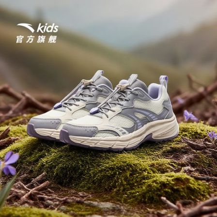 安踏儿童大童复古跑鞋2025新款上新舒适防滑耐磨青少年复古运动鞋