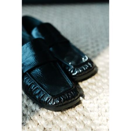 BAYBERYL老贝褶皱方头乐福鞋时尚老钱黑秋25平底单鞋DD5H3003-9/7