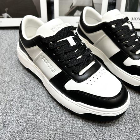 【迪凯乐鞋子】新款平跟时尚拼色休闲板鞋百搭男士时尚百搭风6895