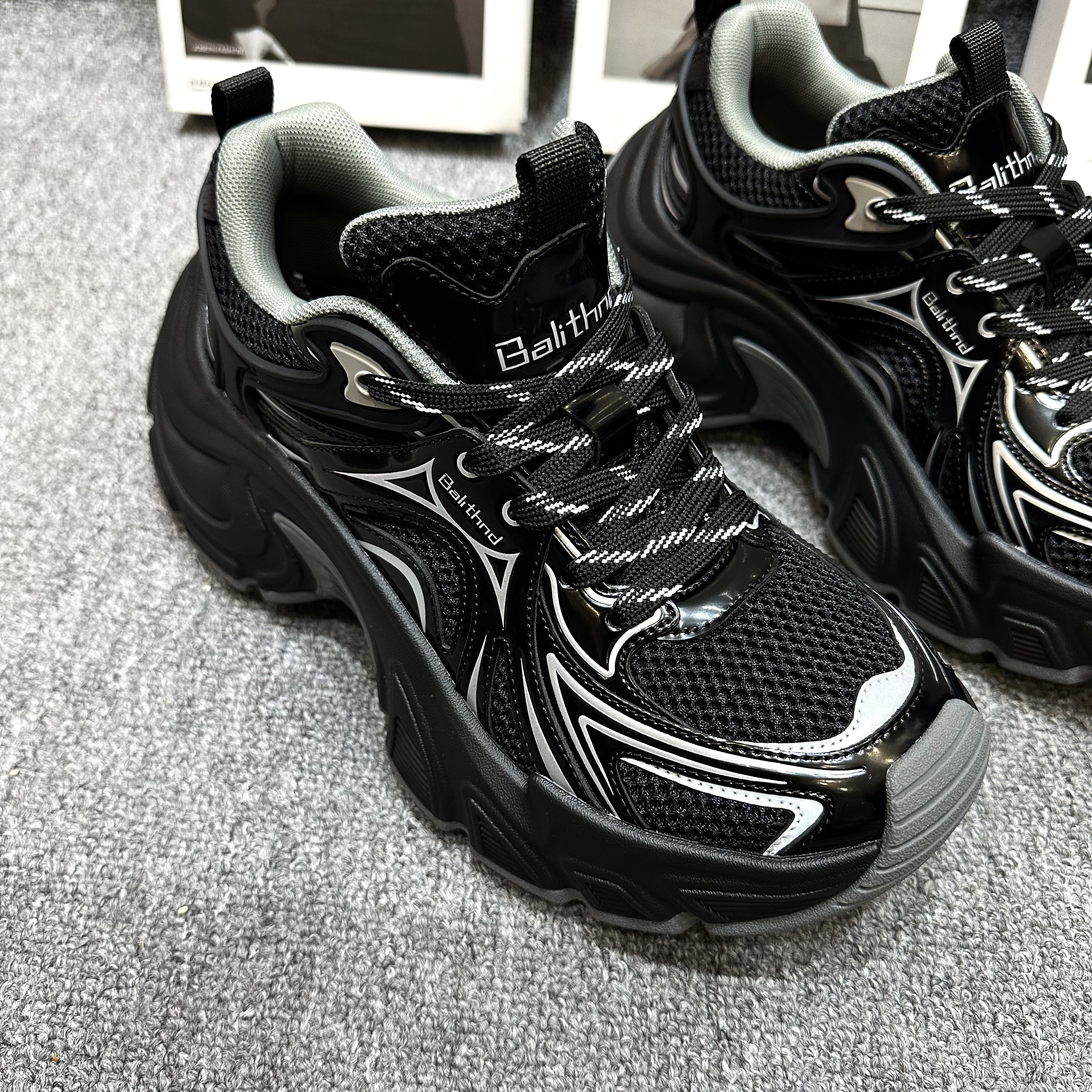 【小巴黎鞋子】新款平跟潮流鞋子运动鞋百搭男士时尚休闲鞋1013主图