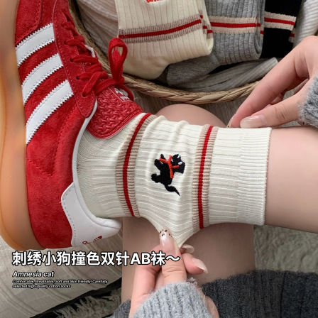 条纹小狗袜子女春秋季棉袜ins潮日系白色中筒袜可爱配德训鞋长袜