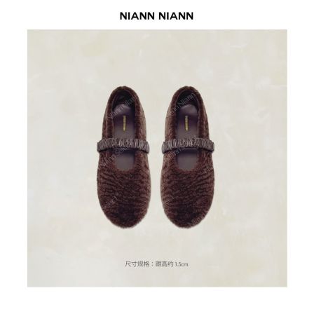  NiannNiann 新品高级鞋履柔软内羊皮外水波纹羊毛玛丽珍16146