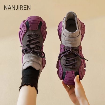 椰子女鞋秋季2025新款透气跳绳专用跑步超轻健身运动鞋女轻便减震