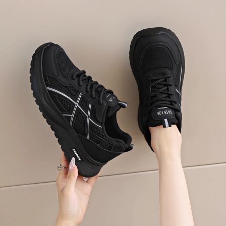 踩屎感黑色女鞋2025新款秋季网面轻便休闲运动鞋软底不累脚老爹鞋