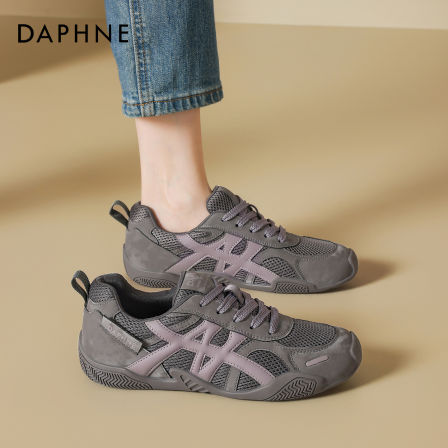 达芙妮灰色厚底德训鞋女2025秋季新款平底轻便运动复古超火阿甘鞋