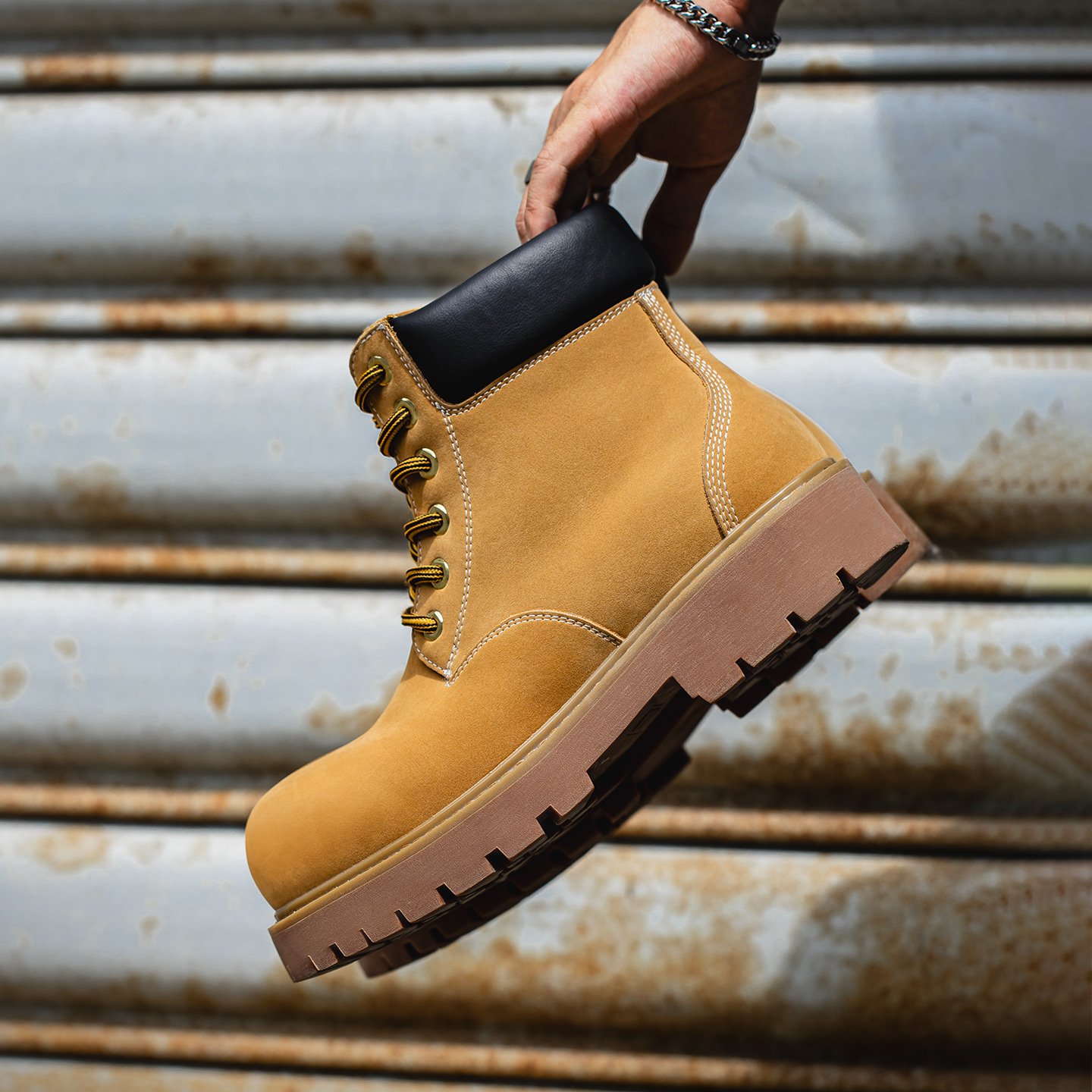 MRA米奇圆头大黄靴男鞋2025新款冬季马丁靴厚底增高复古工装靴子主图