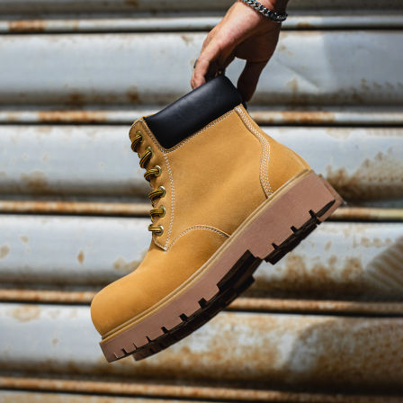 MRA米奇圆头大黄靴男鞋2025新款冬季马丁靴厚底增高复古工装靴子