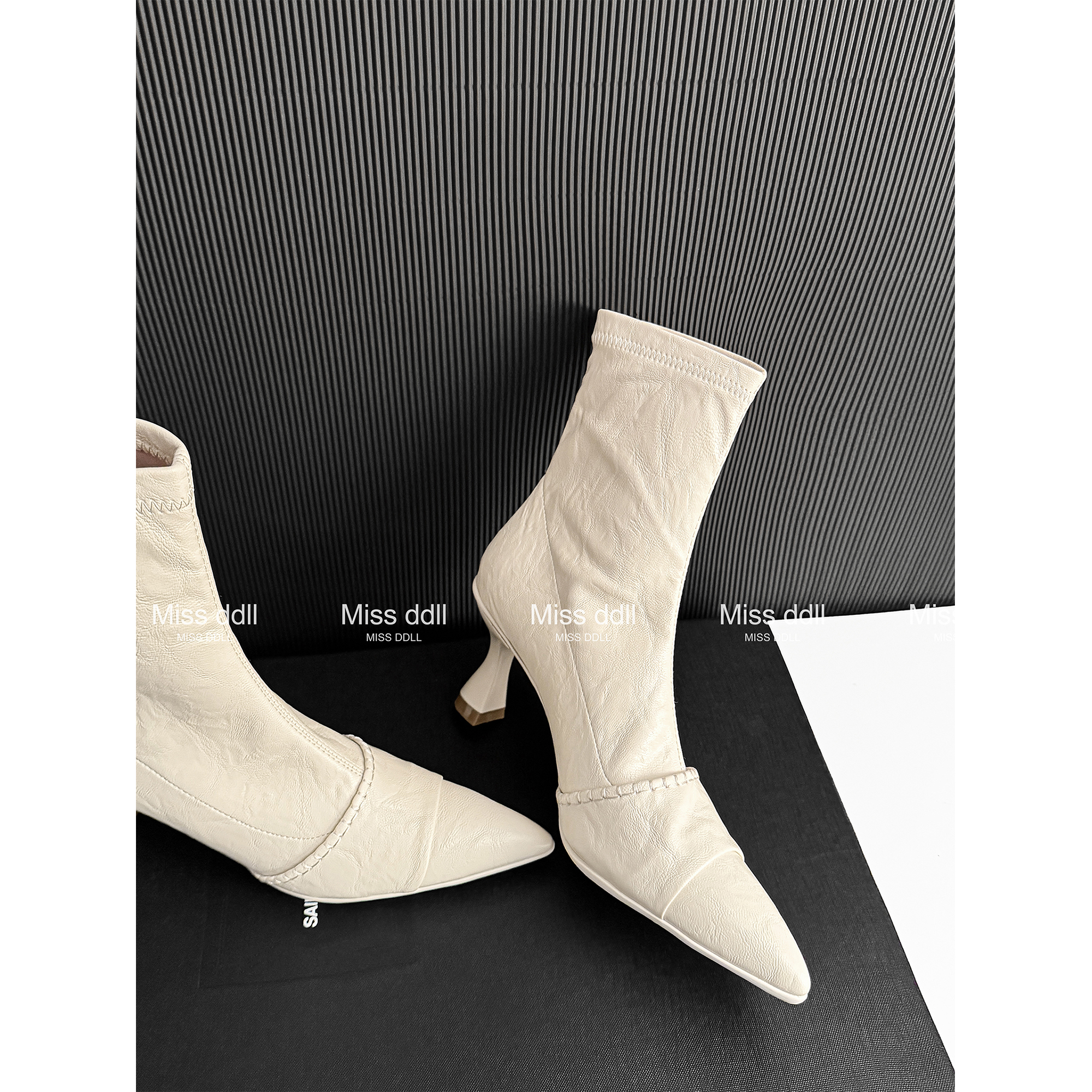 MISS DDLL贼洋气爆推~！法式尖头细跟短靴女高跟短筒百搭瘦瘦靴主图