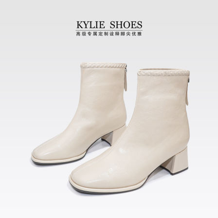 方头短靴粗跟瘦瘦靴时装靴真皮时尚百搭通勤休闲