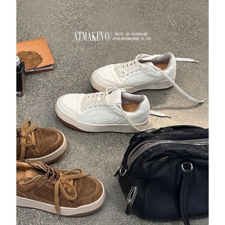 吕小布|行千里经典小白鞋继承者 真皮透气极简休闲运动板鞋女0682