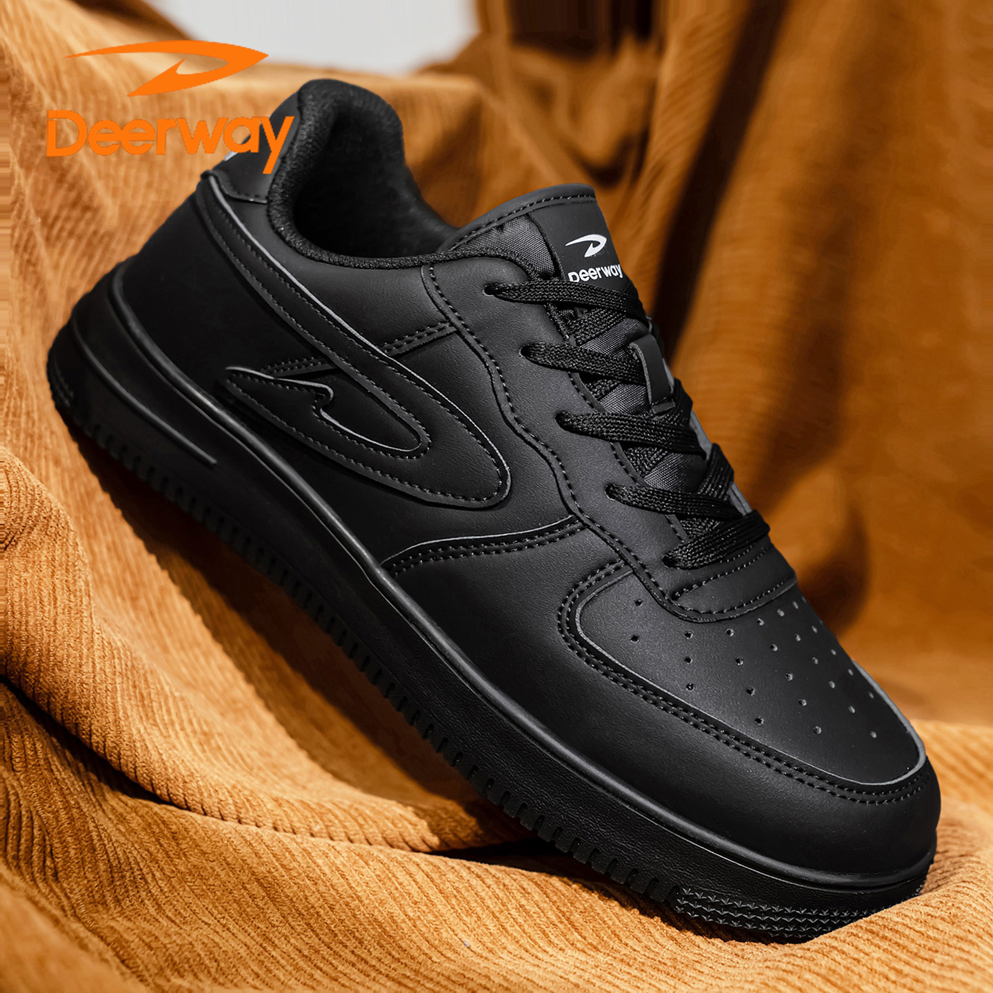 德尔惠男鞋秋季运动内增高厨房厨师工作真皮板鞋黑色防水防油潮鞋主图