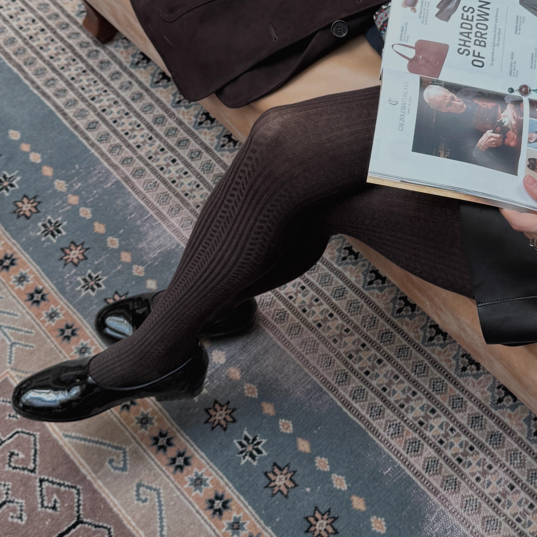 THESOONG/100%羊皮漆面平底鞋女真皮圆头浅口乐福款休闲HWXZ7264主图