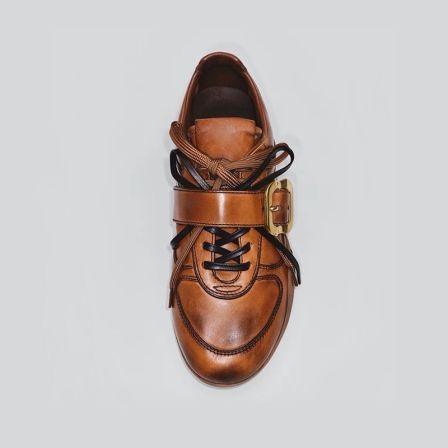 【mimius】U miu秀款做旧擦色金扣鸳鸯鞋带德训鞋（跟高2cm）WG09317