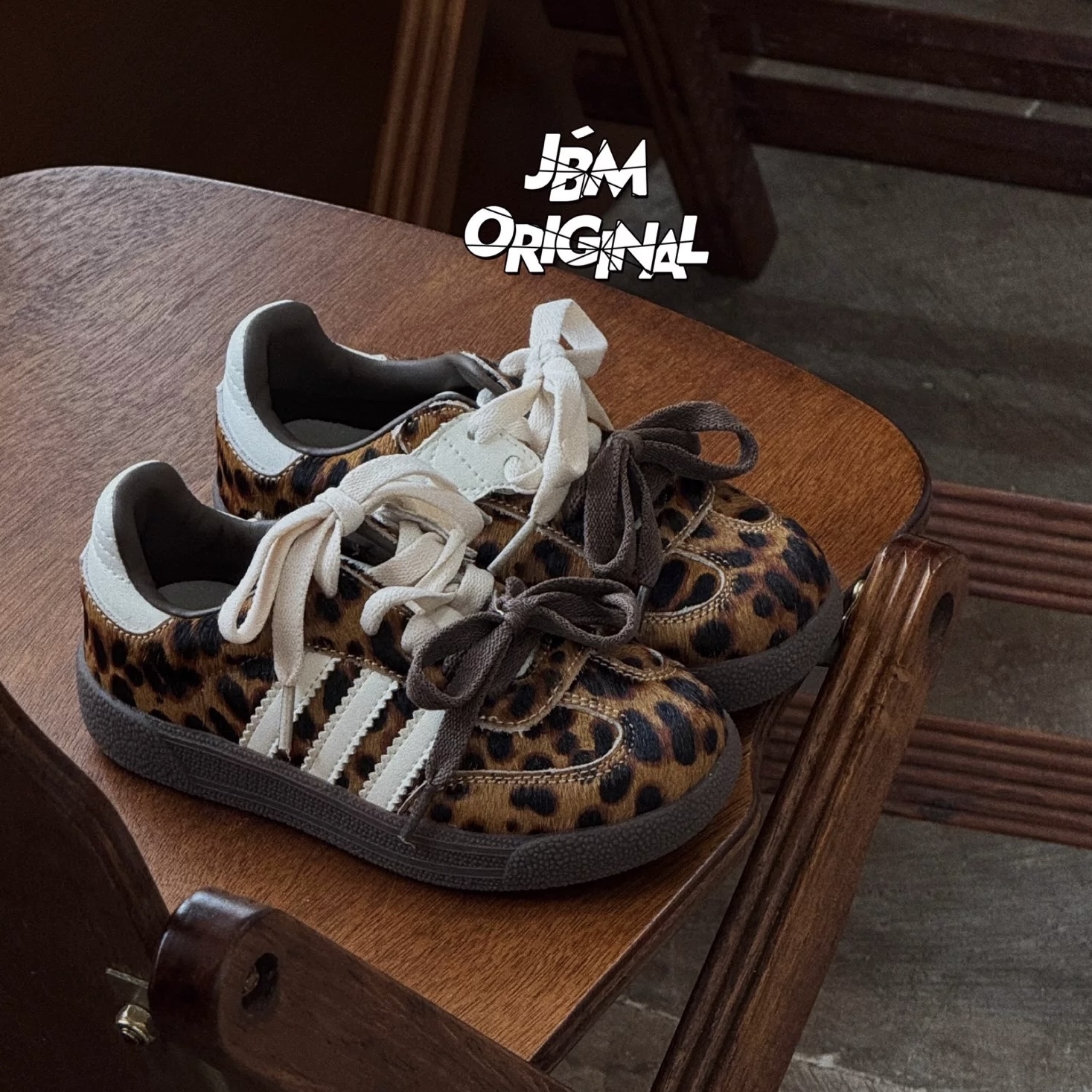 儿童休闲德训鞋JBM潮鞋男女大童美式豹纹复古低帮板鞋学生阿甘鞋主图