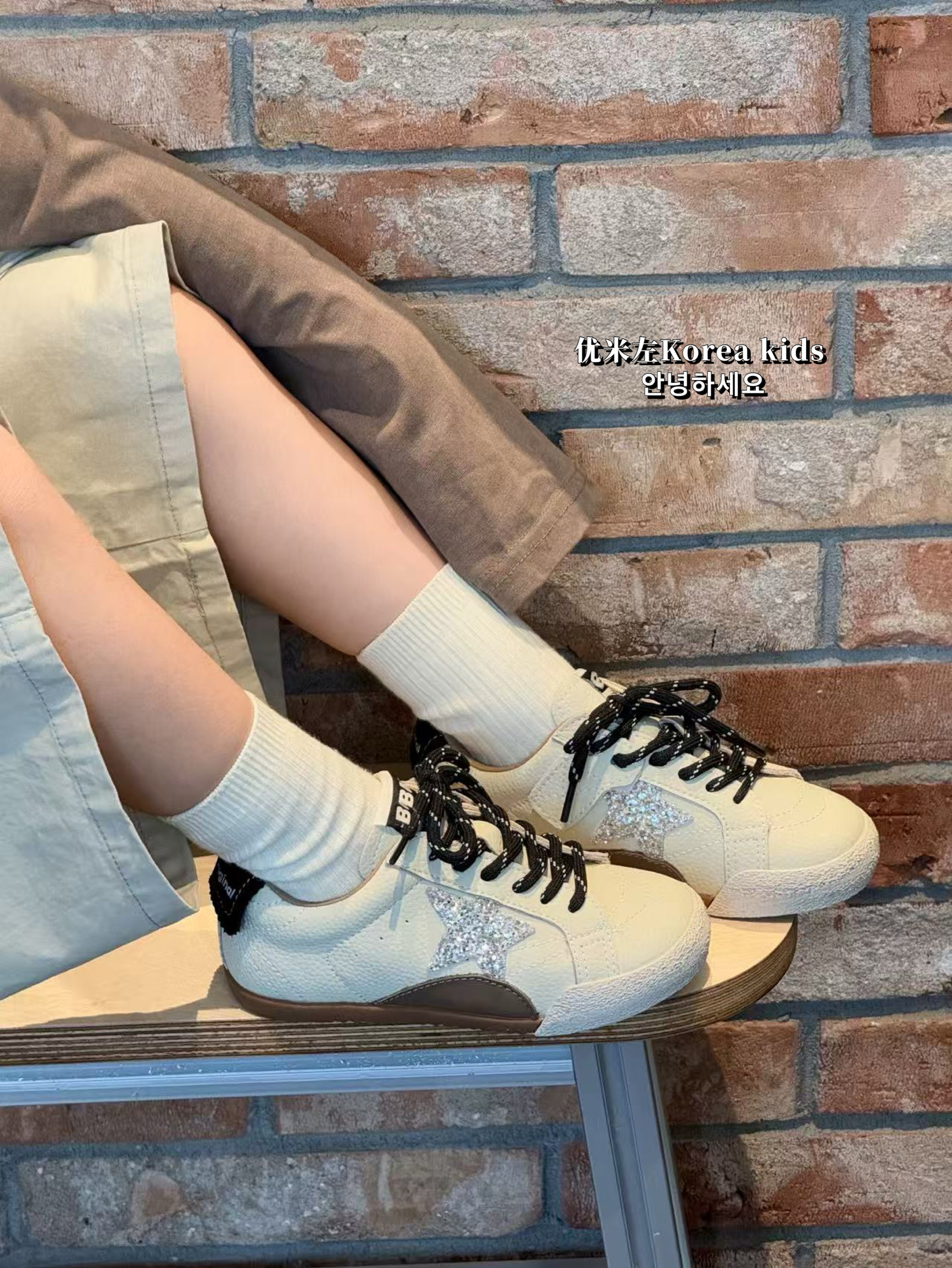 女童运动鞋2025新款儿童秋季星星板鞋男童德训鞋韩货童装休闲鞋子主图