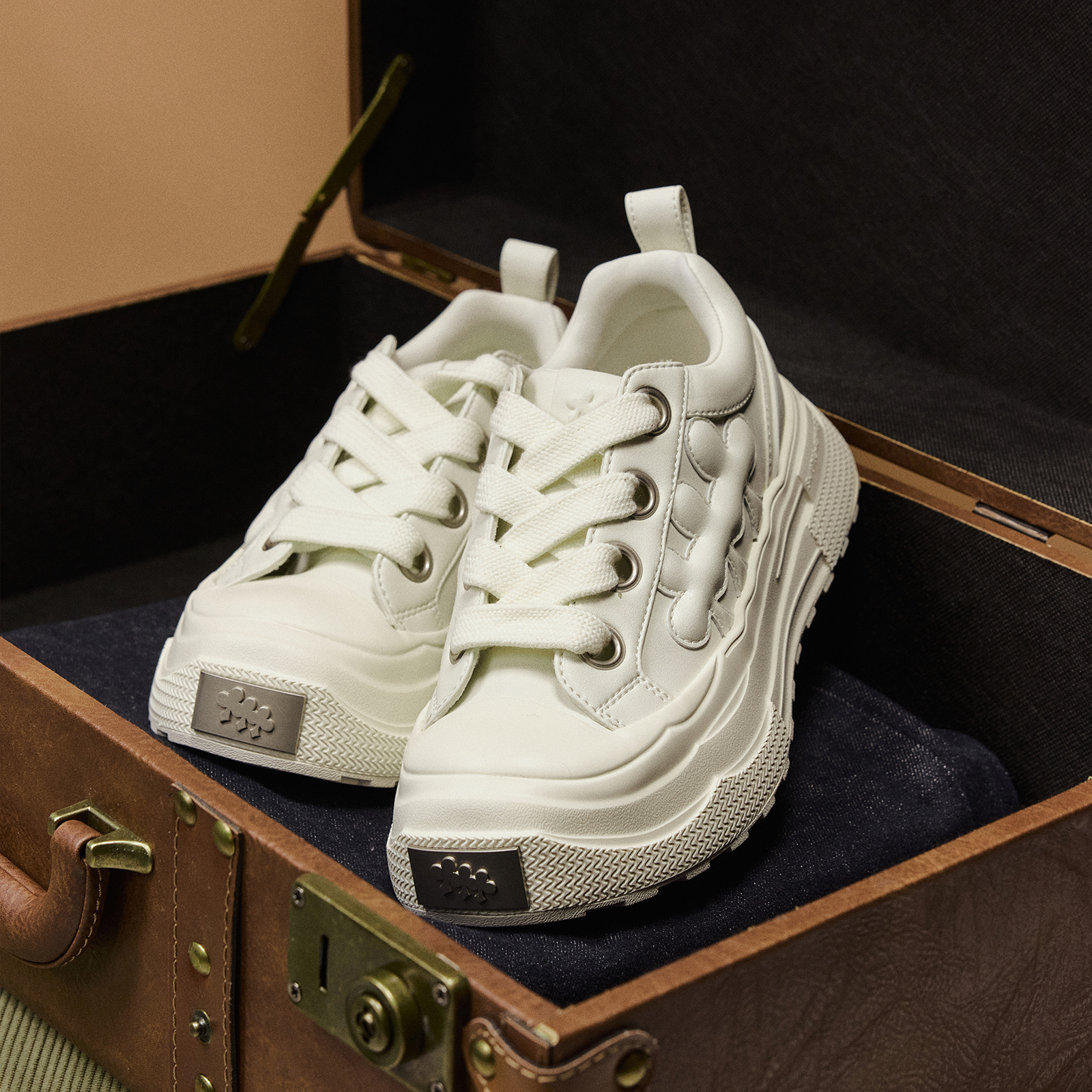 SHOOT BRAND重奏白梅 皮革厚底增高复古板鞋潮流小白鞋帆布鞋白色主图