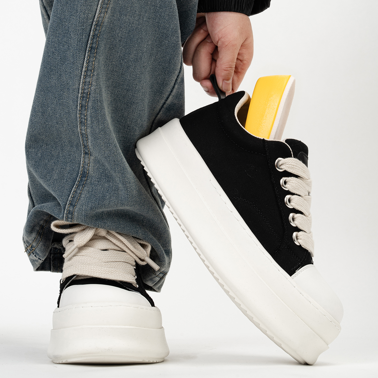 美式隐形增高8cm板鞋男黑白简约休闲松糕帆布鞋厚底德比大头鞋女主图