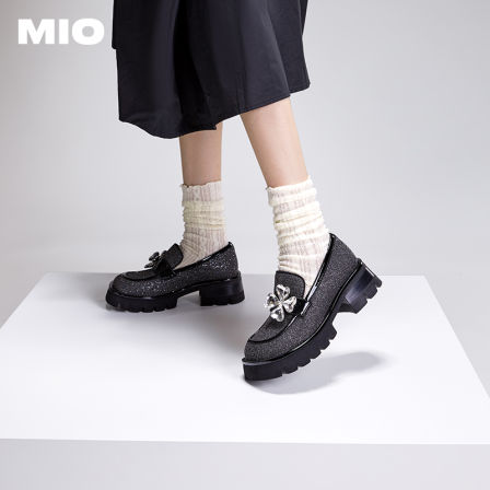 【智心浪漫】MIO米奥2024年秋季圆头中跟女鞋四叶草钻饰乐福鞋