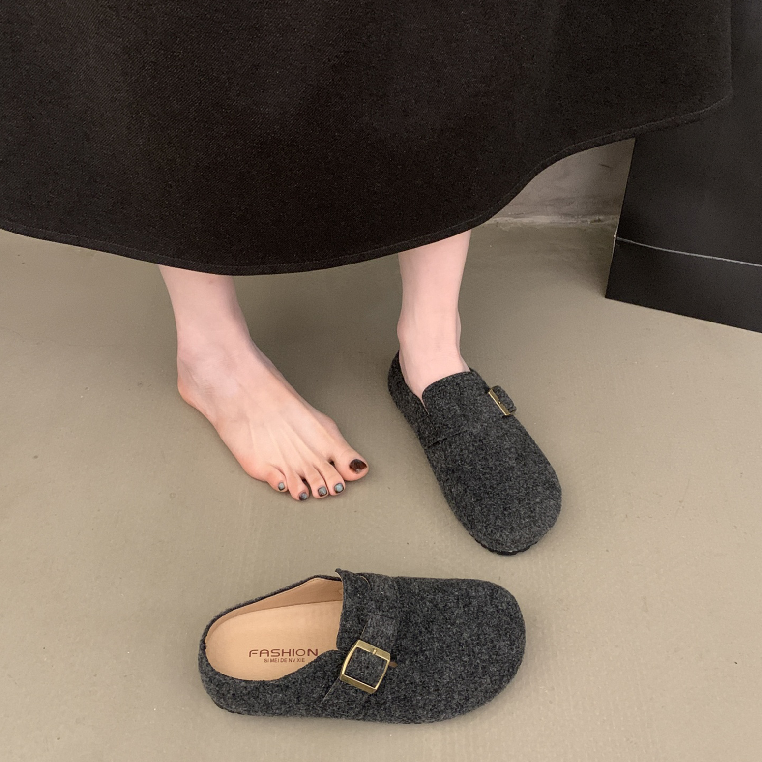 巨好看厚底灰色毛呢勃肯鞋包头半拖鞋女外穿2025新款秋季博肯单鞋主图
