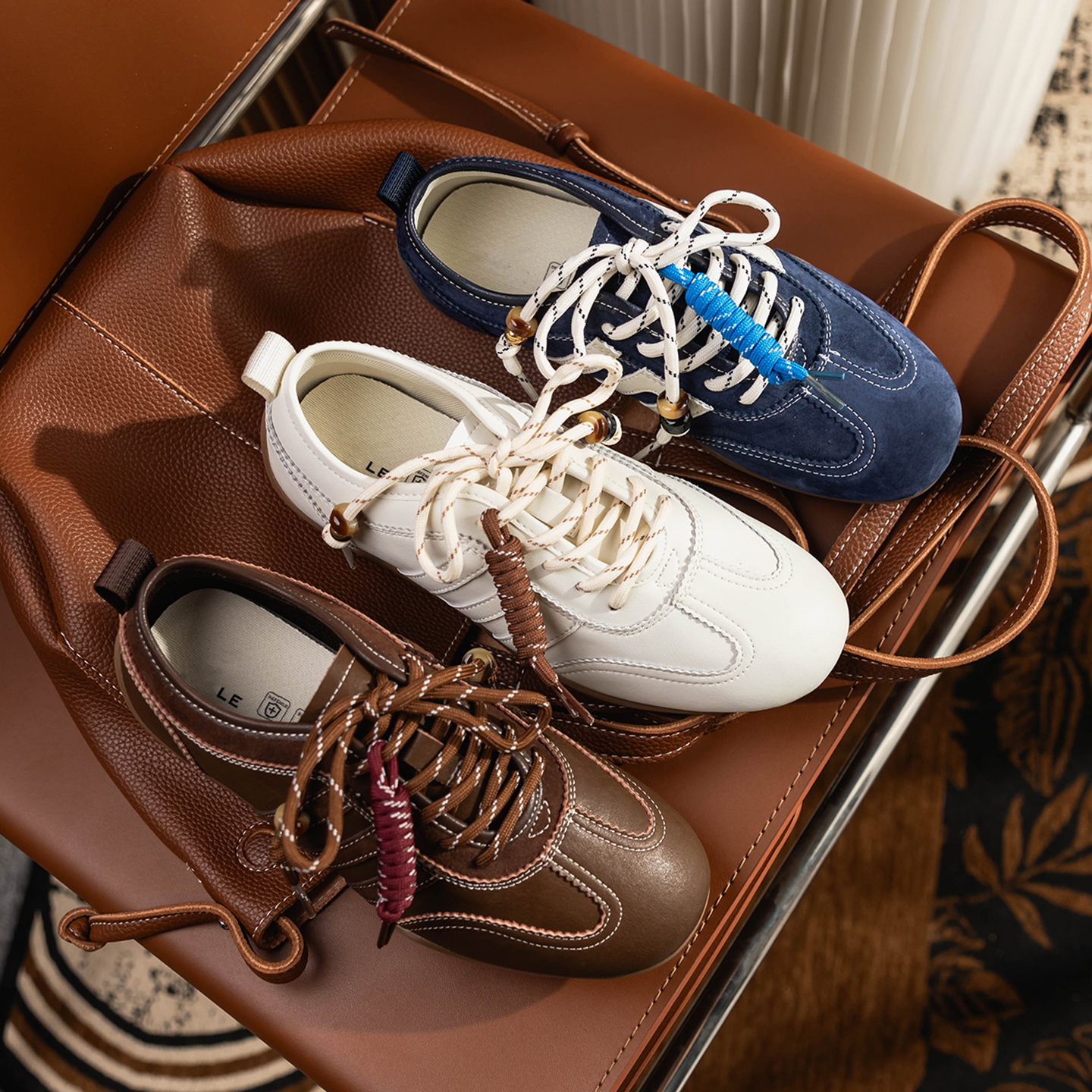 「余生缓」GT●669 棒球德训鞋女新款串珠挂饰休闲复古小白板鞋主图