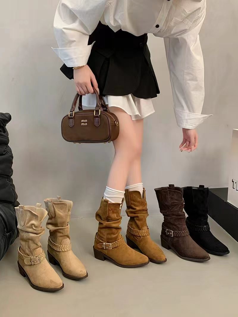 显瘦褶皱堆堆靴女款粗跟短靴2025秋冬新款复古尖头靴4965主图