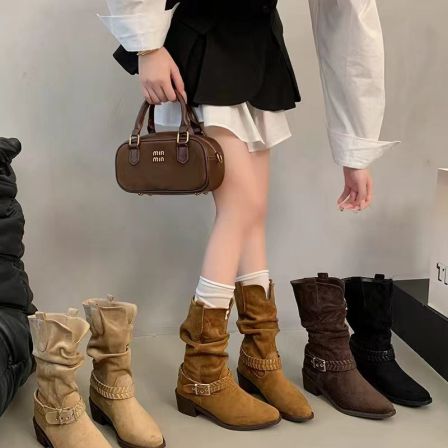 显瘦褶皱堆堆靴女款粗跟短靴2025秋冬新款复古尖头靴4965