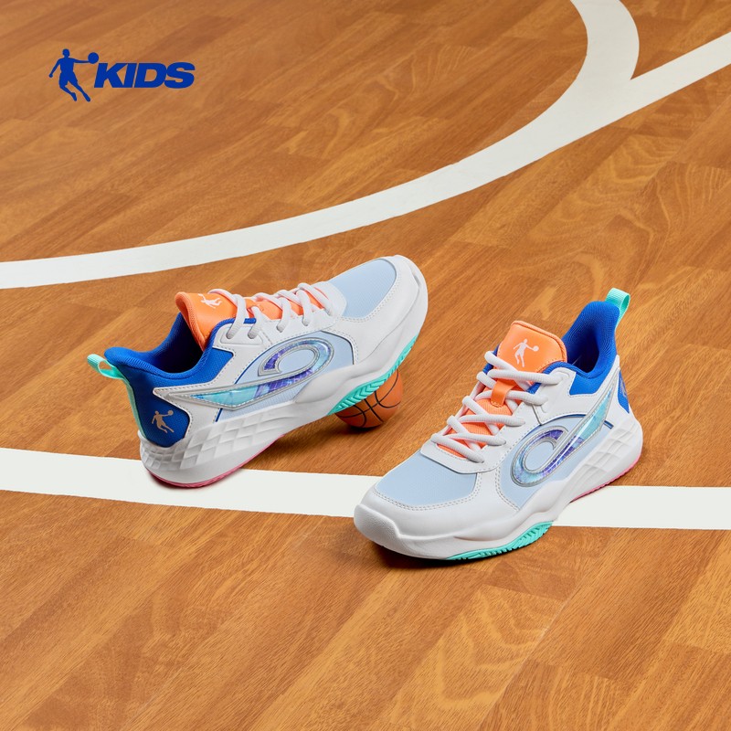 乔丹儿童男大童篮球鞋2025冬季新款中大童皮面防滑鞋子男童运动鞋主图