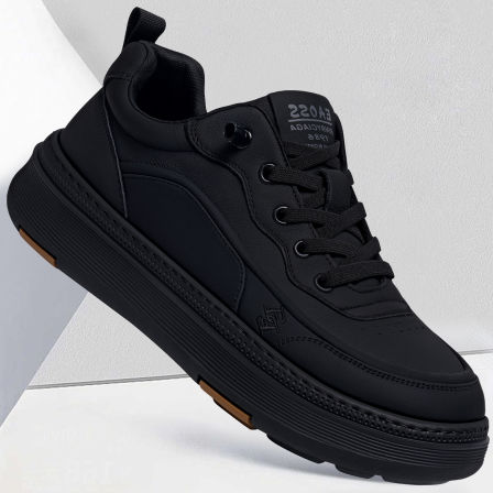 男鞋2025秋季新款潮流百搭休闲真皮透气软厚底防滑男士运动板鞋子