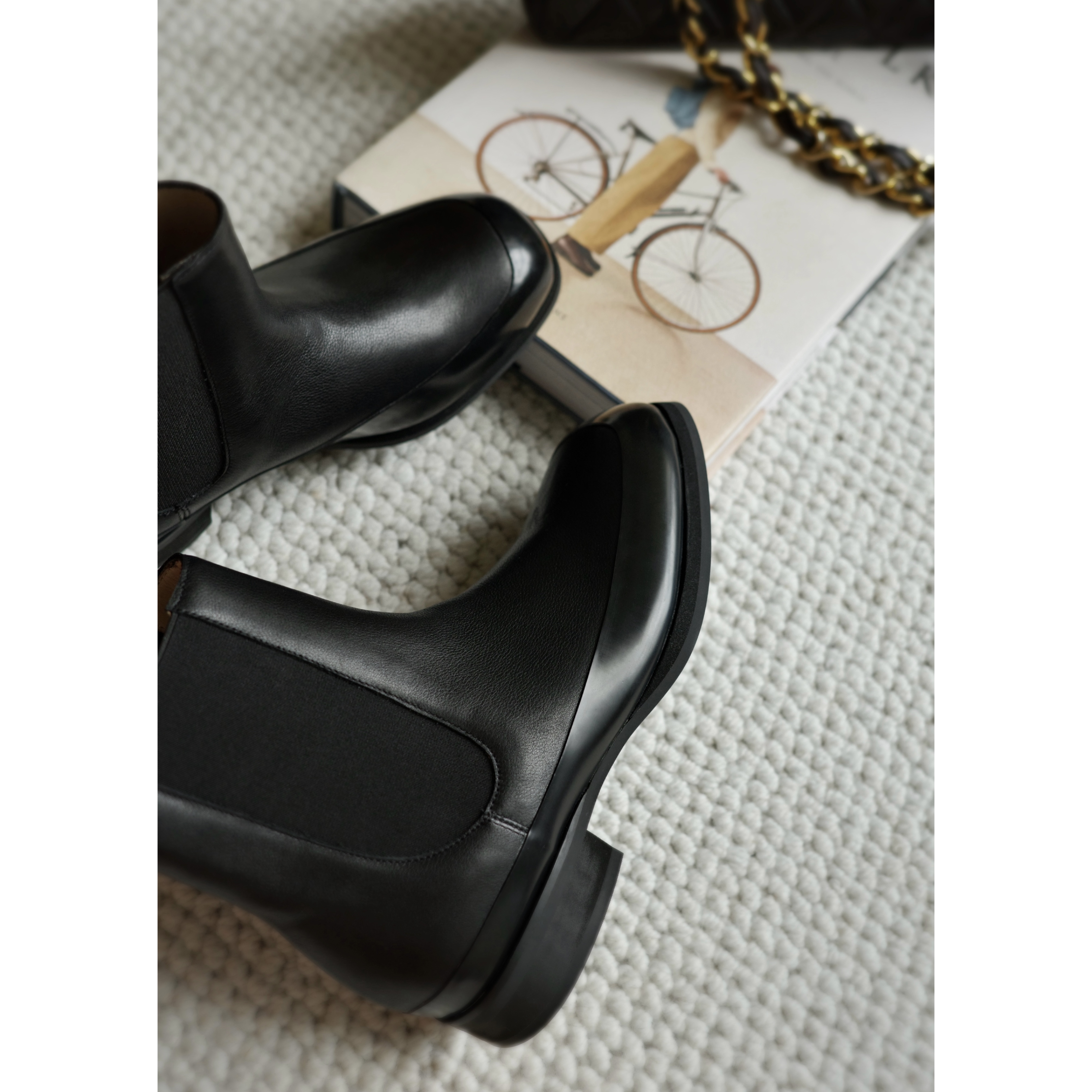 绯色事丨 独家开模 进口头层小牛皮松紧弹力踝一脚蹬百搭真皮靴子主图